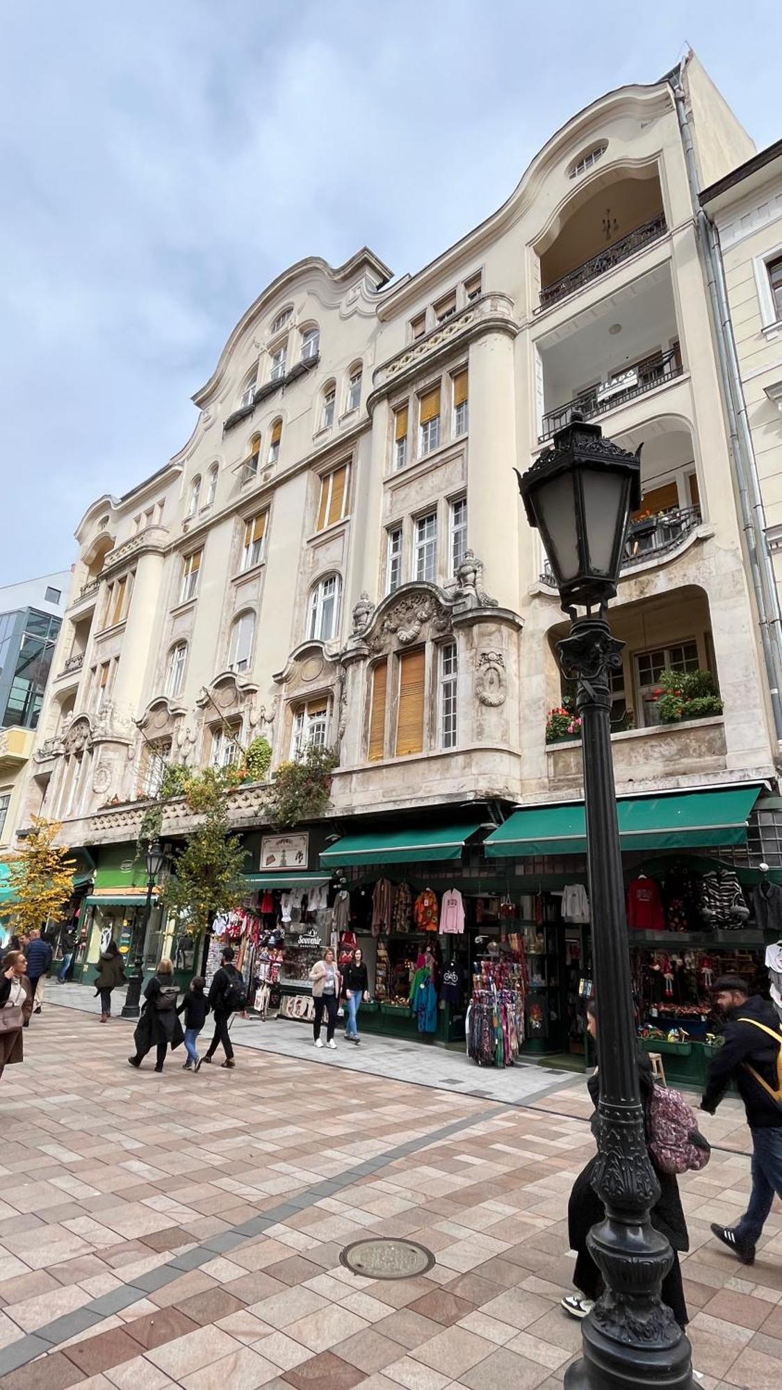 Mirage Apartments Vaci Street Budapest Exterior photo